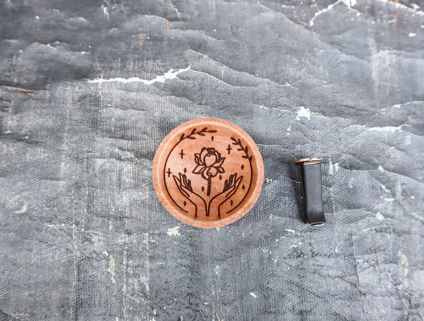 Hand Rose - Wooden Essential Oil Diffuser for Car