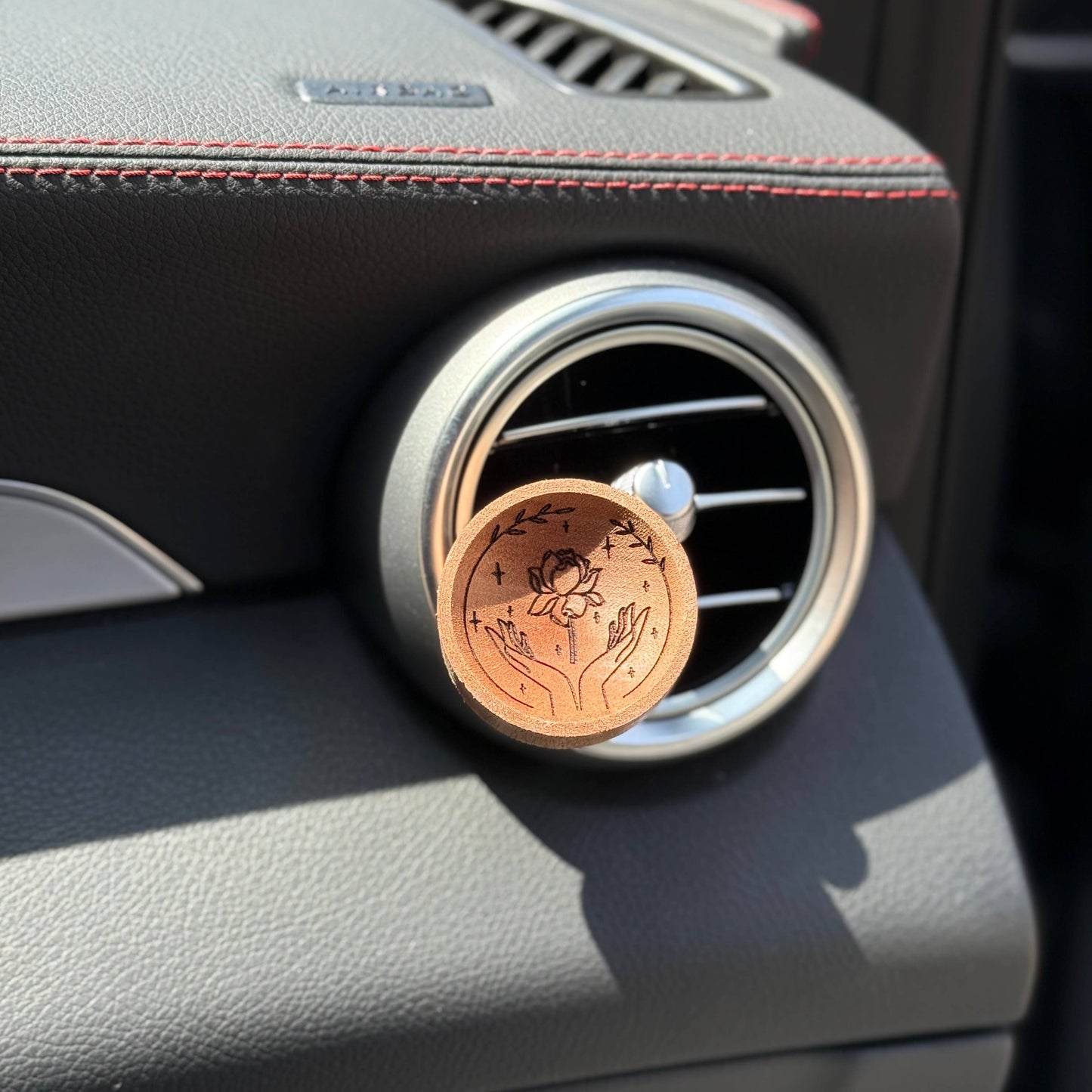 Hand Rose - Wooden Essential Oil Diffuser for Car