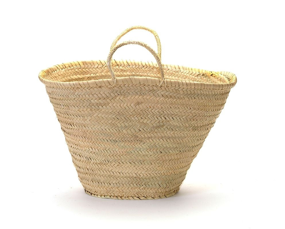 Cute shopping basket or market bag
